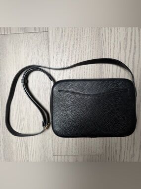 Cuyana black leather shoulder bag